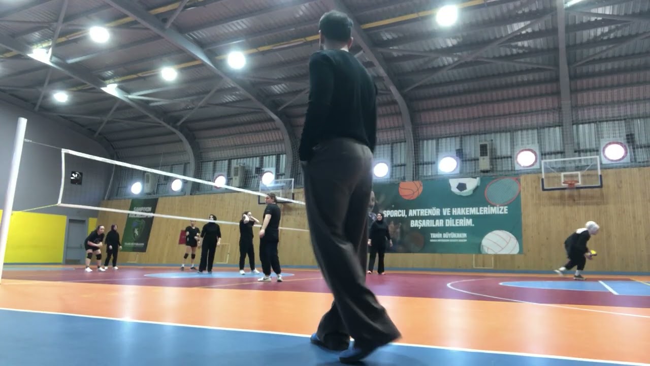 İzmit- Körfez HİS voleybol maçı 2. Set —15 şubat 2026