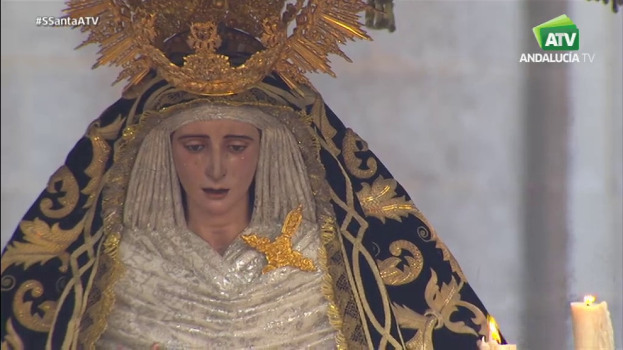 La Virgen de los Dolores del Cerro del Águila, saliendo de catedral