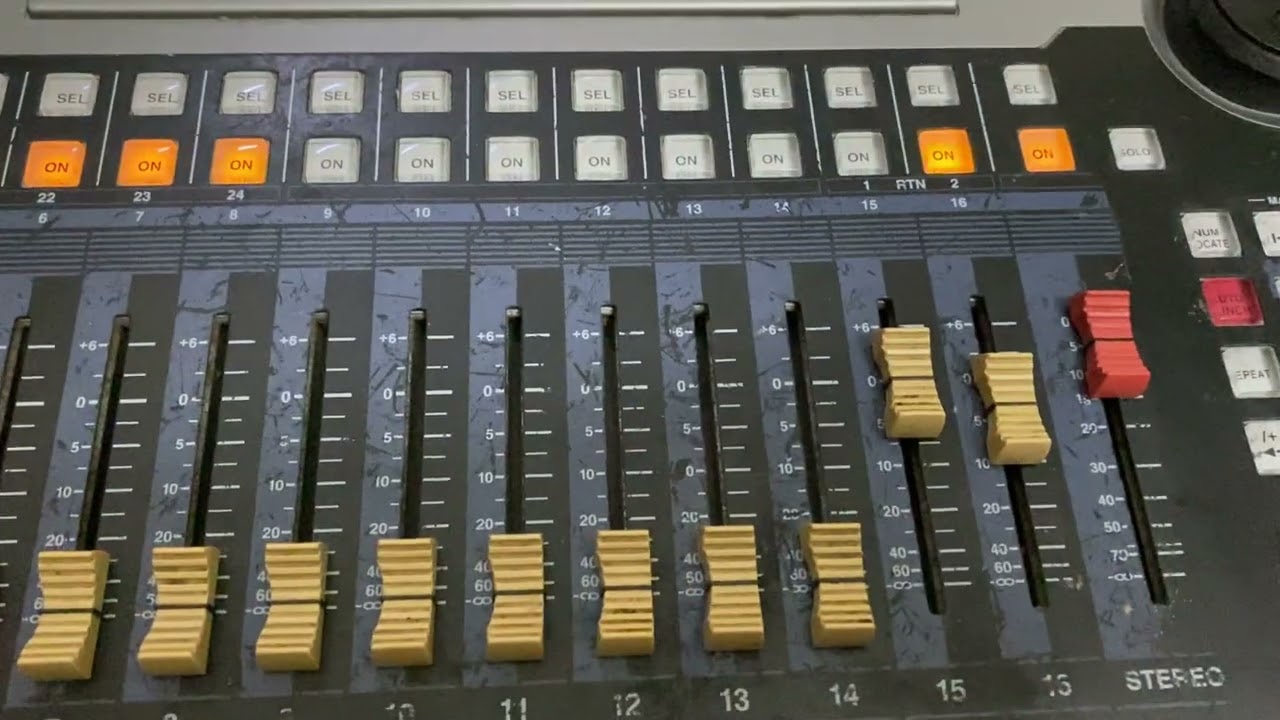 Thanh lý giúp bác khách mixer Yamaha AW4416 bãi Nhật . Giá ngang vang số ☎️ 0969668695