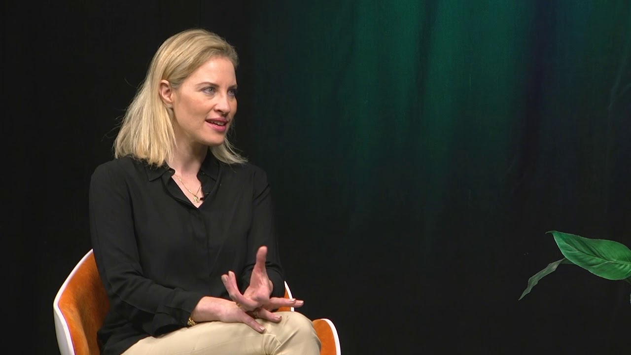 סמינר בניהול משאבי אנוש בחברות רב לאומיות - ראיון עם אסתר רישנבך בארי