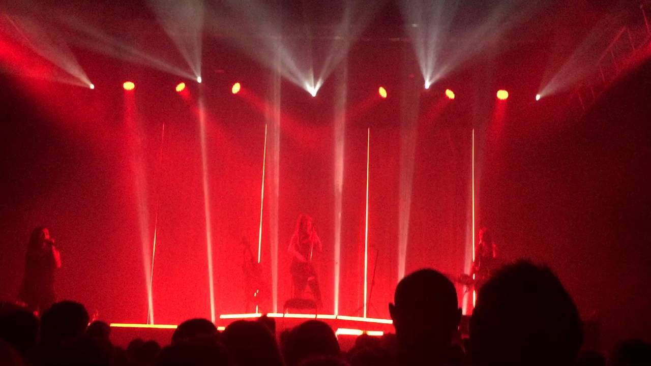 L.E.J au bikini toulouse survivor 05/04/16