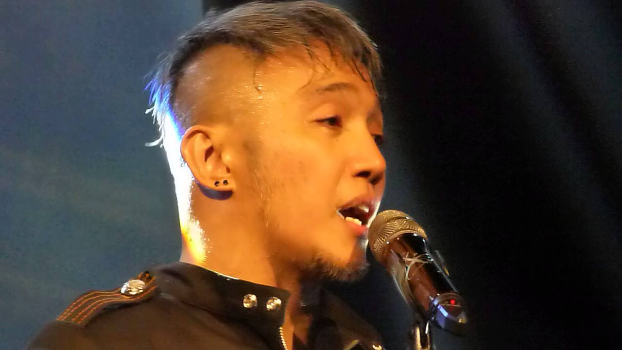 Annie's Song/She's always a woman - Arnel Pineda: Love and Rock & Roll