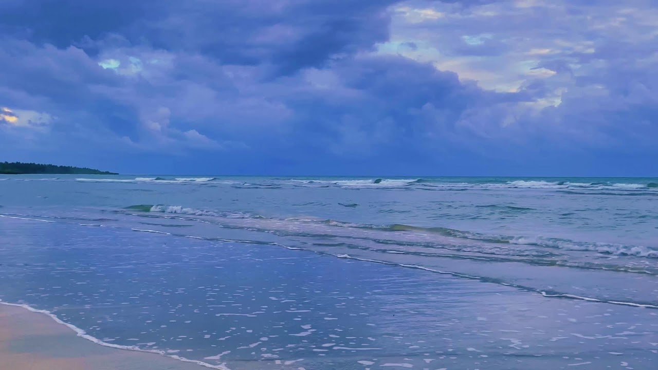 Night Ocean Waves ASMR in 4K | Relaxing Sea Sounds for Restful Sleep Vol 68