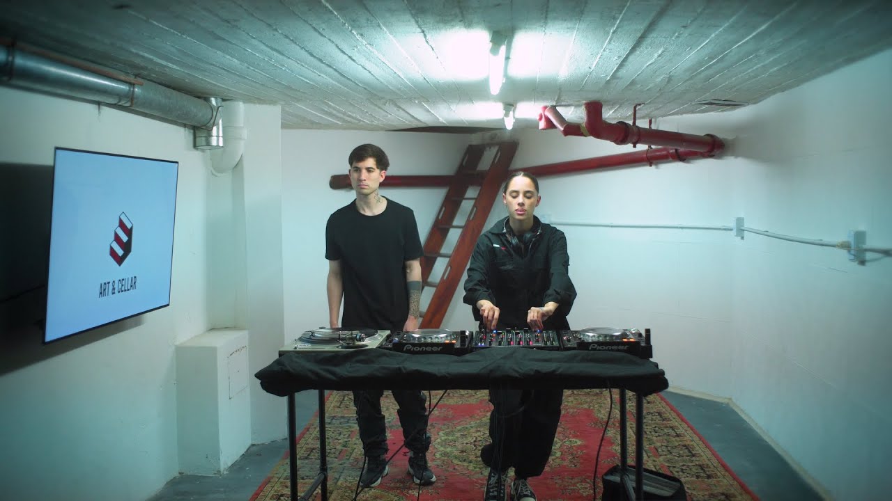 Ludmila Di Pasquale b2b Lucas Escarioni  - Art & Cellar Session #1