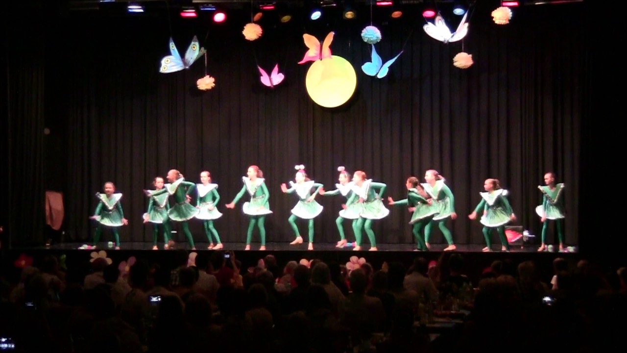 Vienna Dance Kids Jugend - Spacig wir heben ab