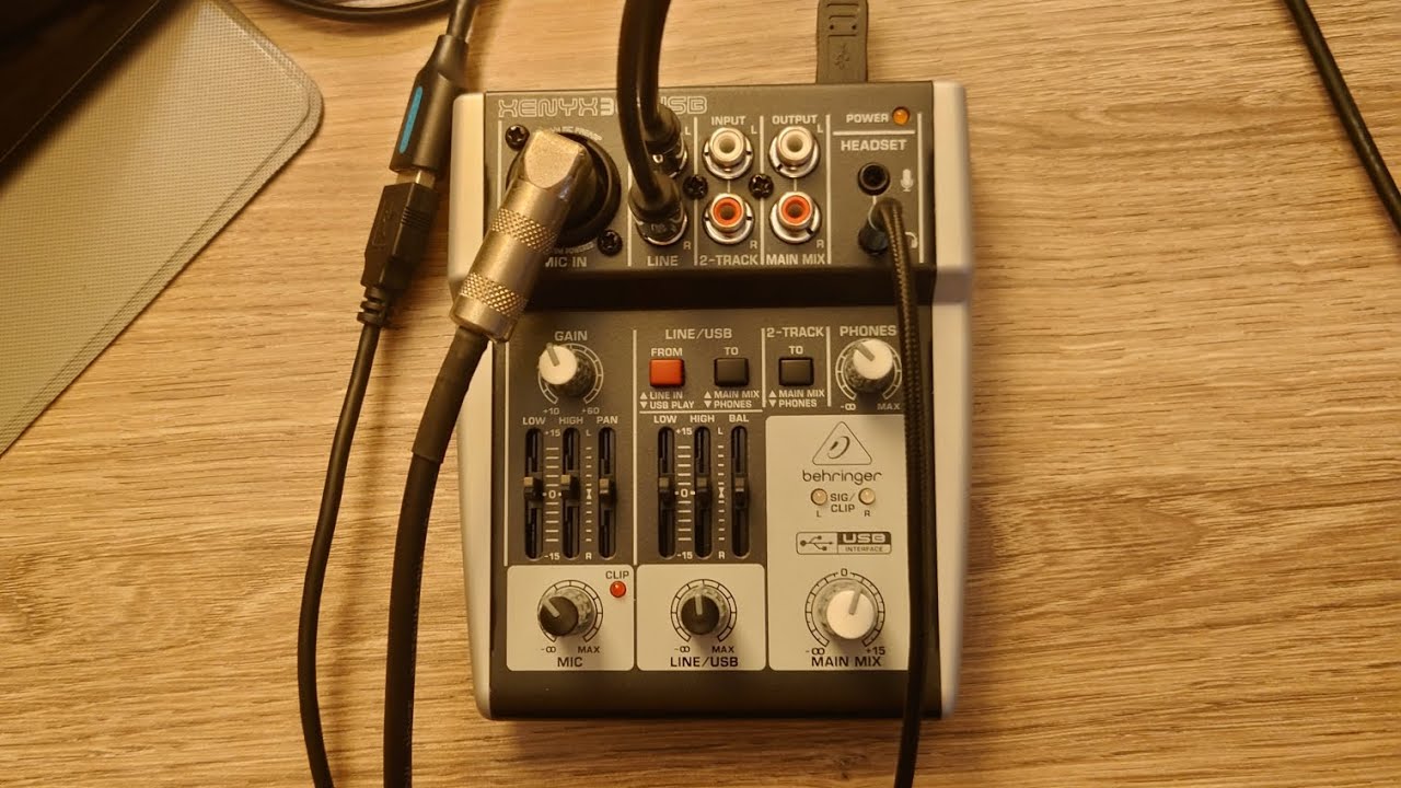 Live streaming you music practice using mixer Behringer XENYX 302 USB