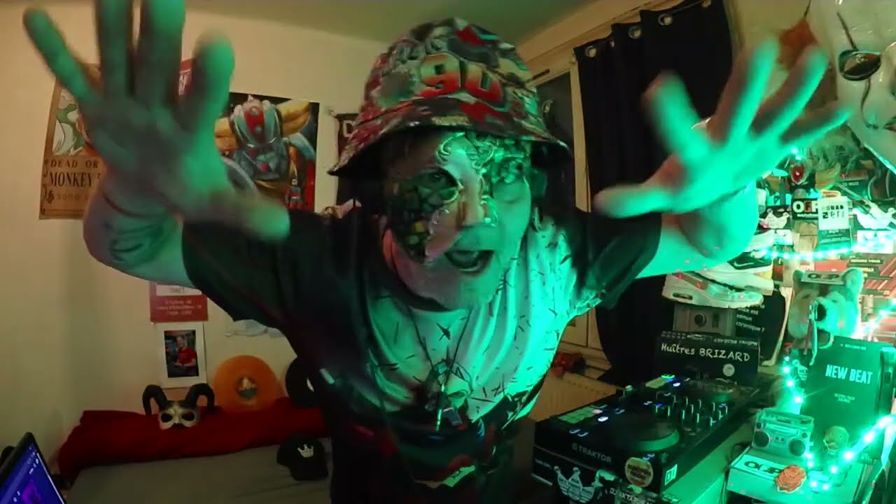 N°8272=DJ AKTARUS NRV=TEKHOUSE BLEUE NEWS=IBIZAKTARUS