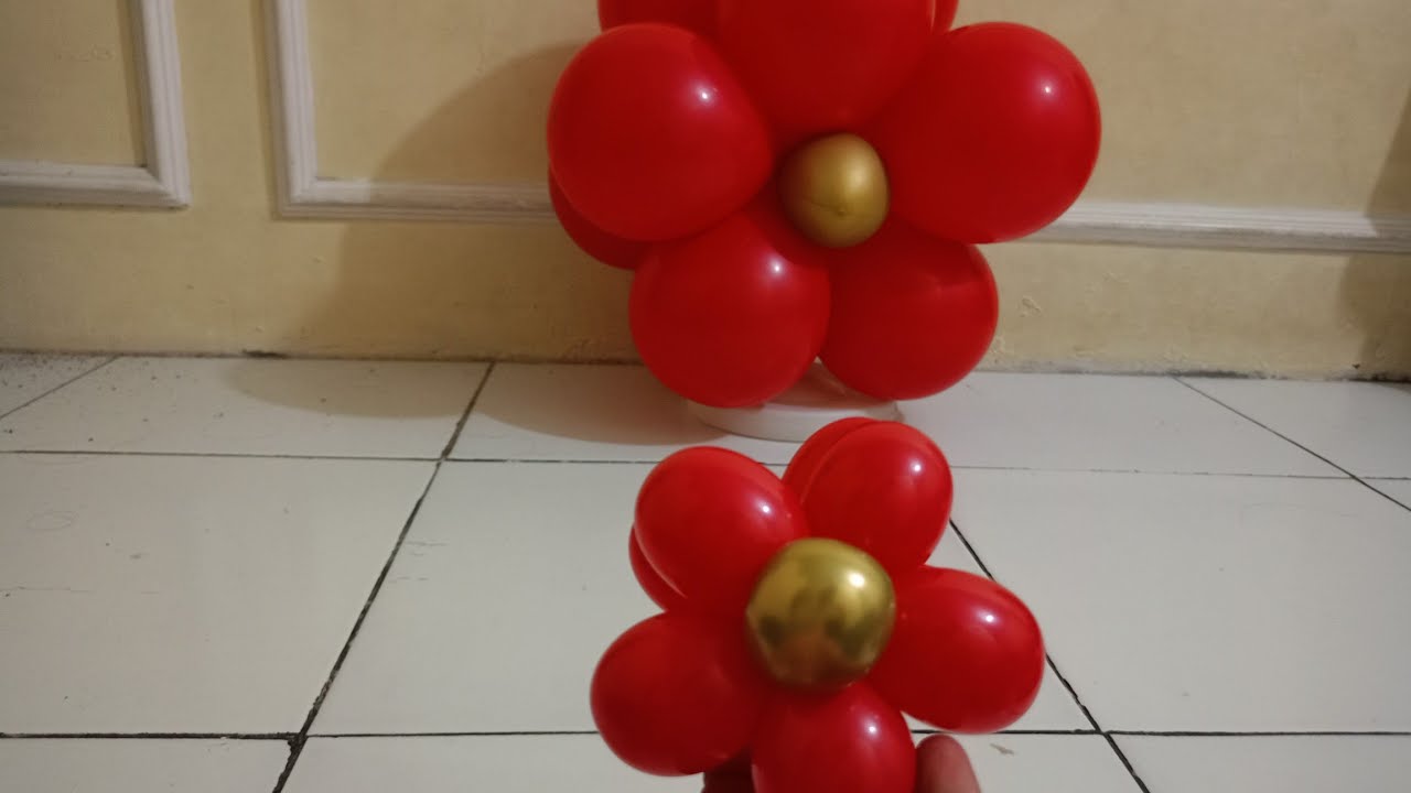 BENTUK BUNGA YANG SAMA DARI 2 JENIS BALON BERBEDA