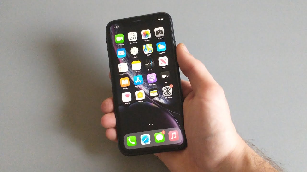 iPhone XR Unboxing & First Impressions... In 2021