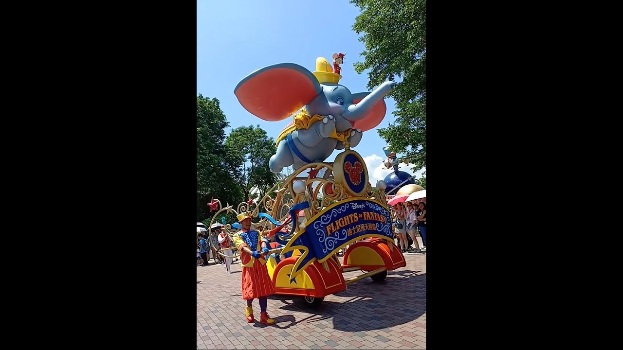 HONGKONG DISNEYLAND | FLIGHTS OF FANTASY PARADE | HAPPIEST PLACE ON EARTH #hongkong #disneyland #fyp