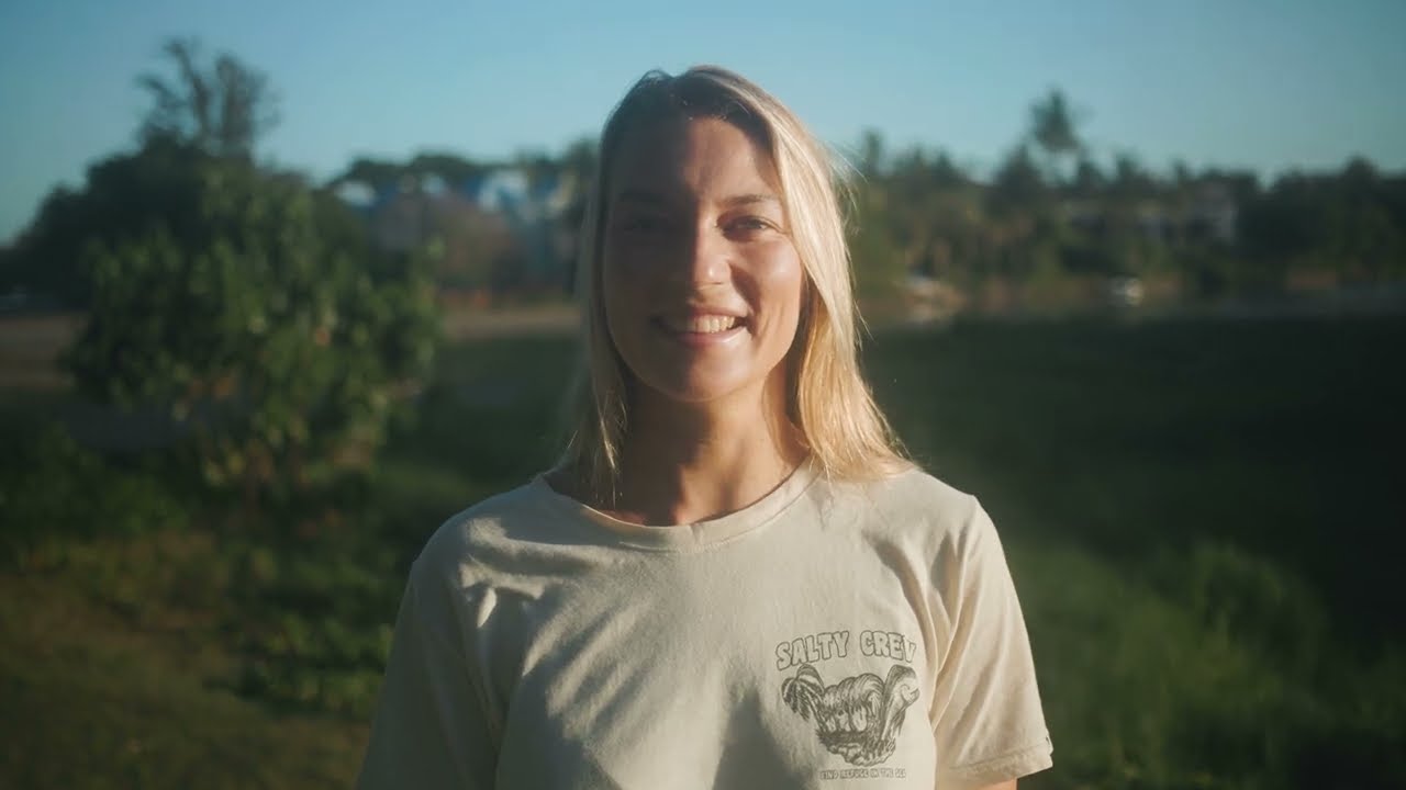 Tou Korek Surf Shop & Manon de Robillard