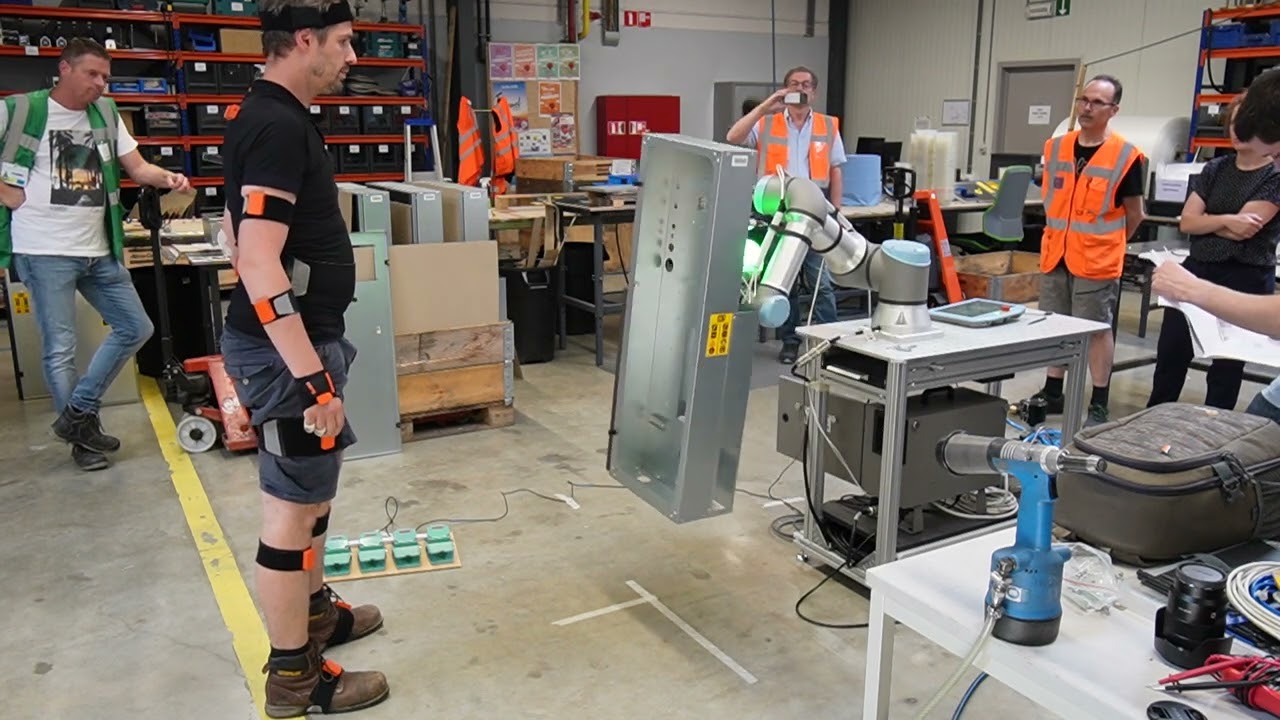 Cobot demonstrator project @ Bewel