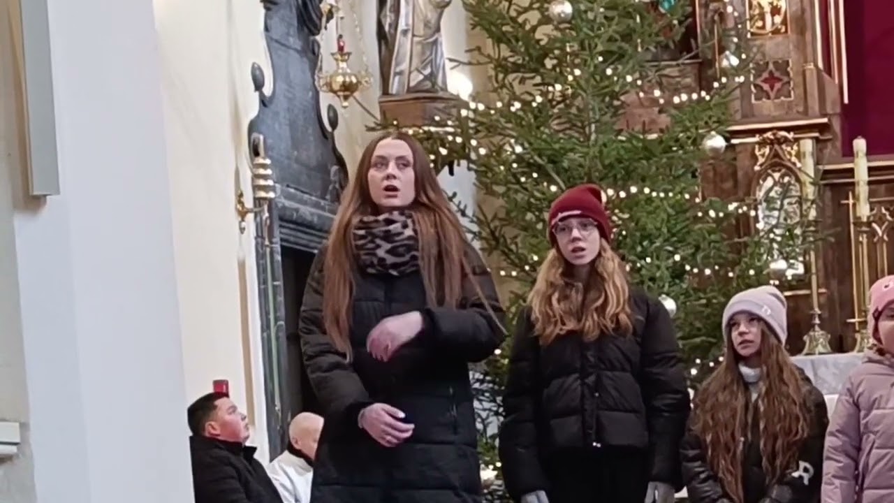 Przybieżeli do Betlejem - wspólne kolędowanie w Starym Korczynie 