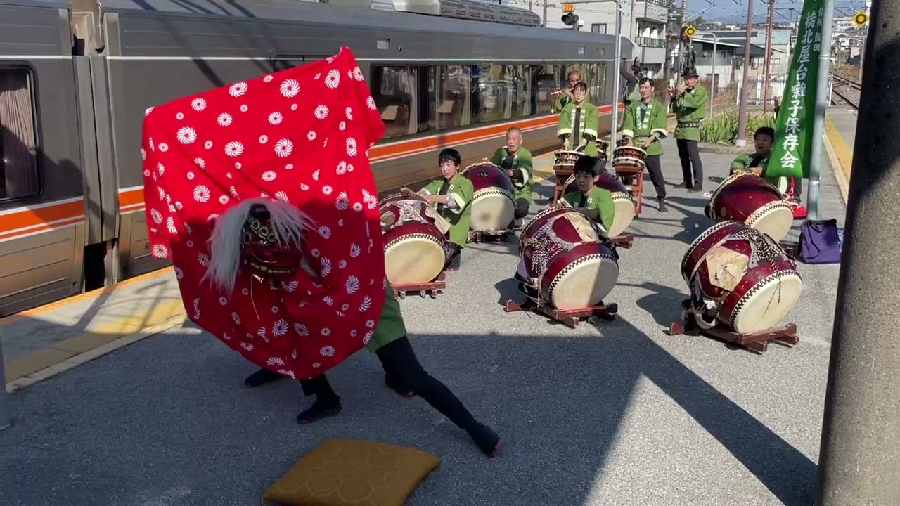 「青龍+獅子舞」橋北屋台囃子保存会　「秘境駅号」お見送り
