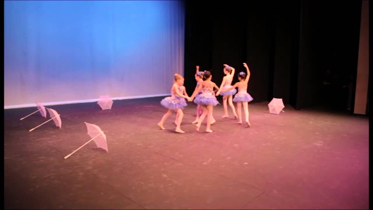 ZDA recital - Umbrella Dance