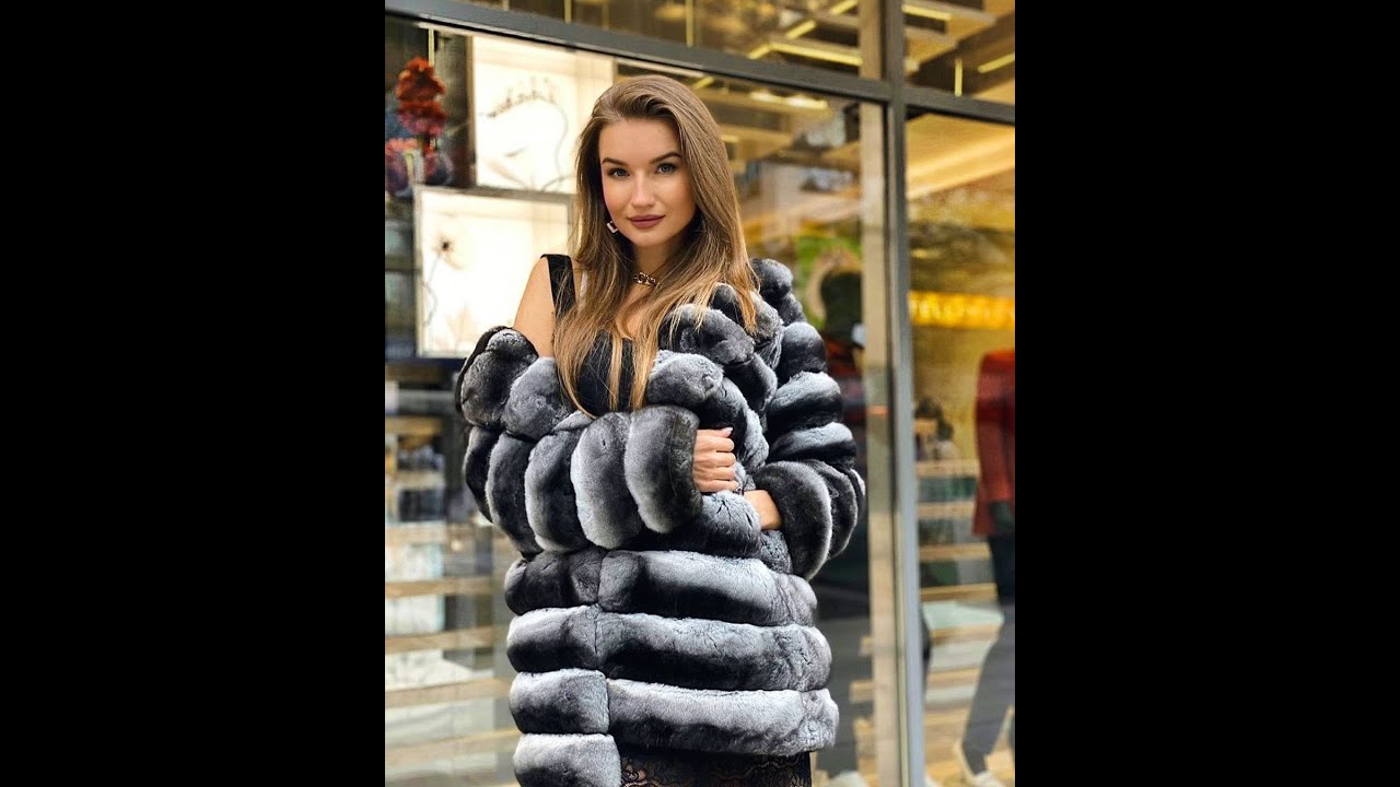 HOW BEAUTIFUL GIRLS STROKE THEIR FURS
