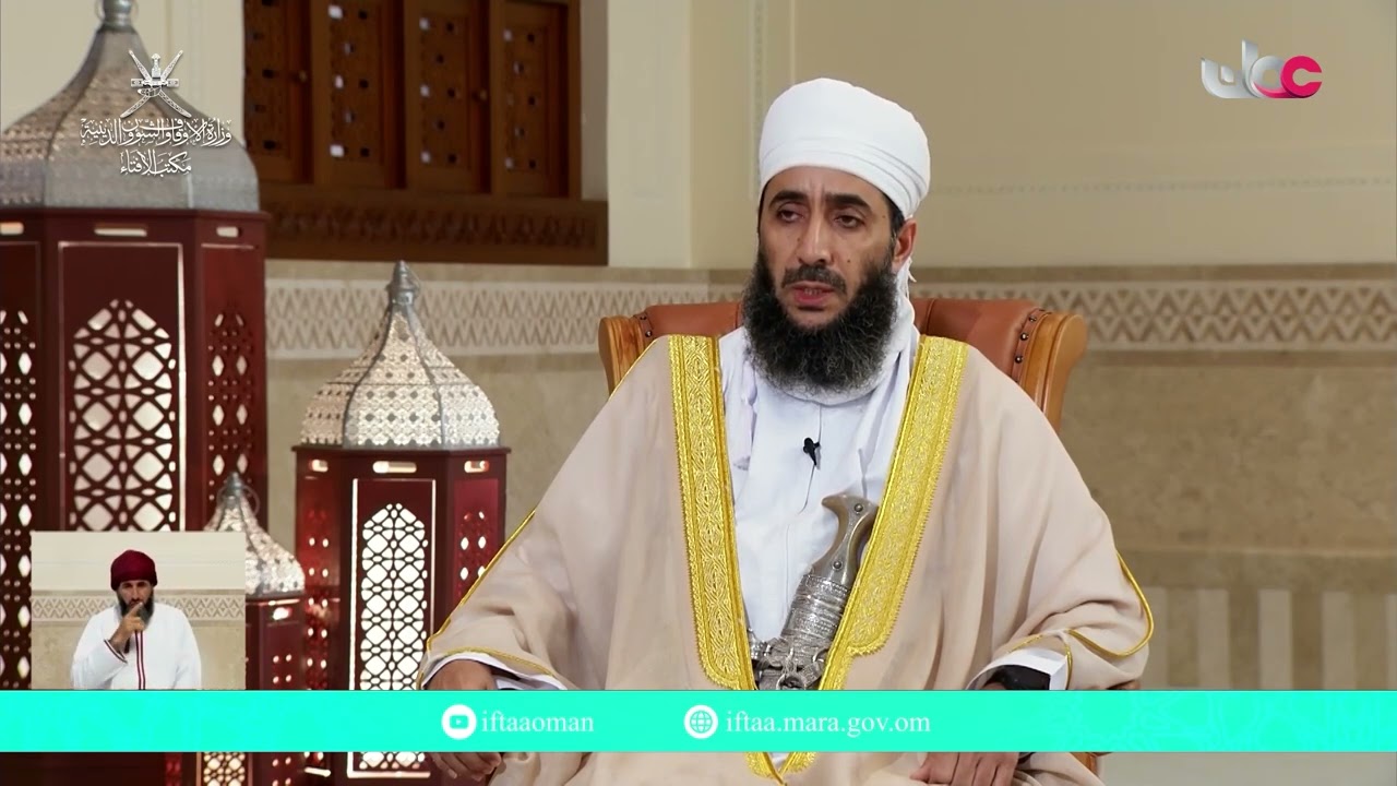 إمامة الصلاة لمن لا يستطيع السجود إلا على الكرسي | #سؤال_أهل_الذكر