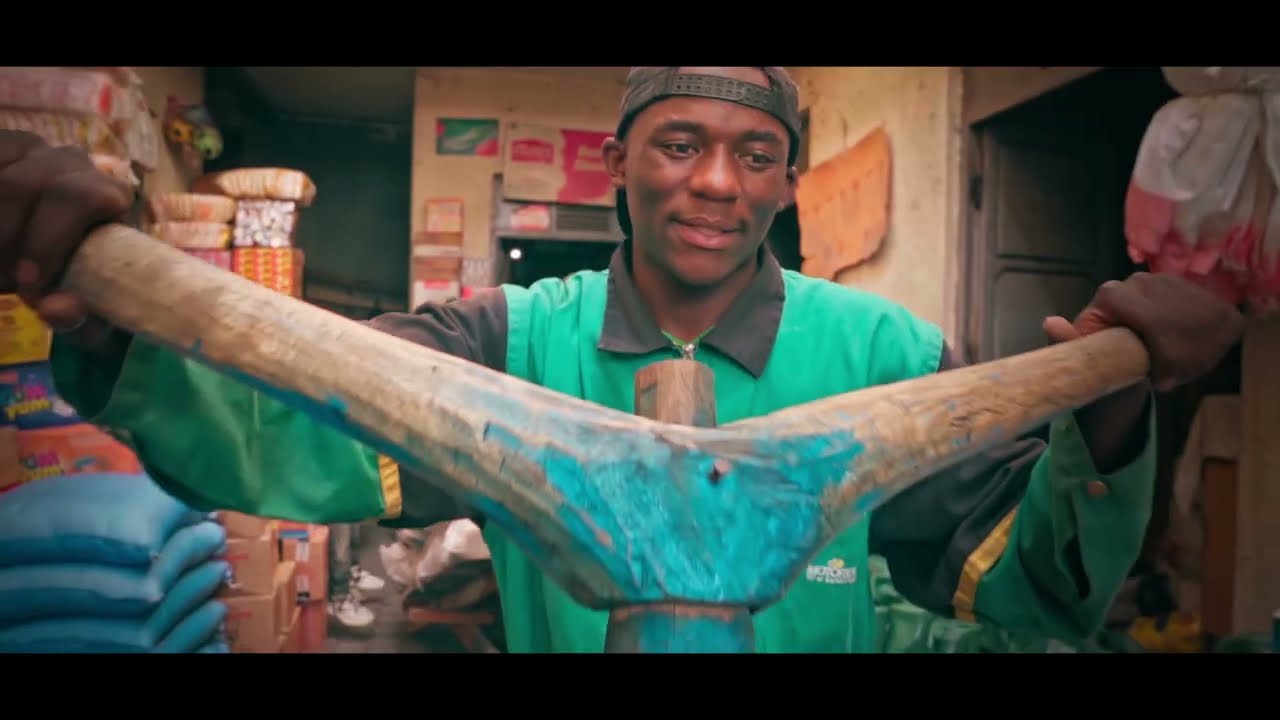 Jean Mundeke - Nazo zelayo ( clip officiel )