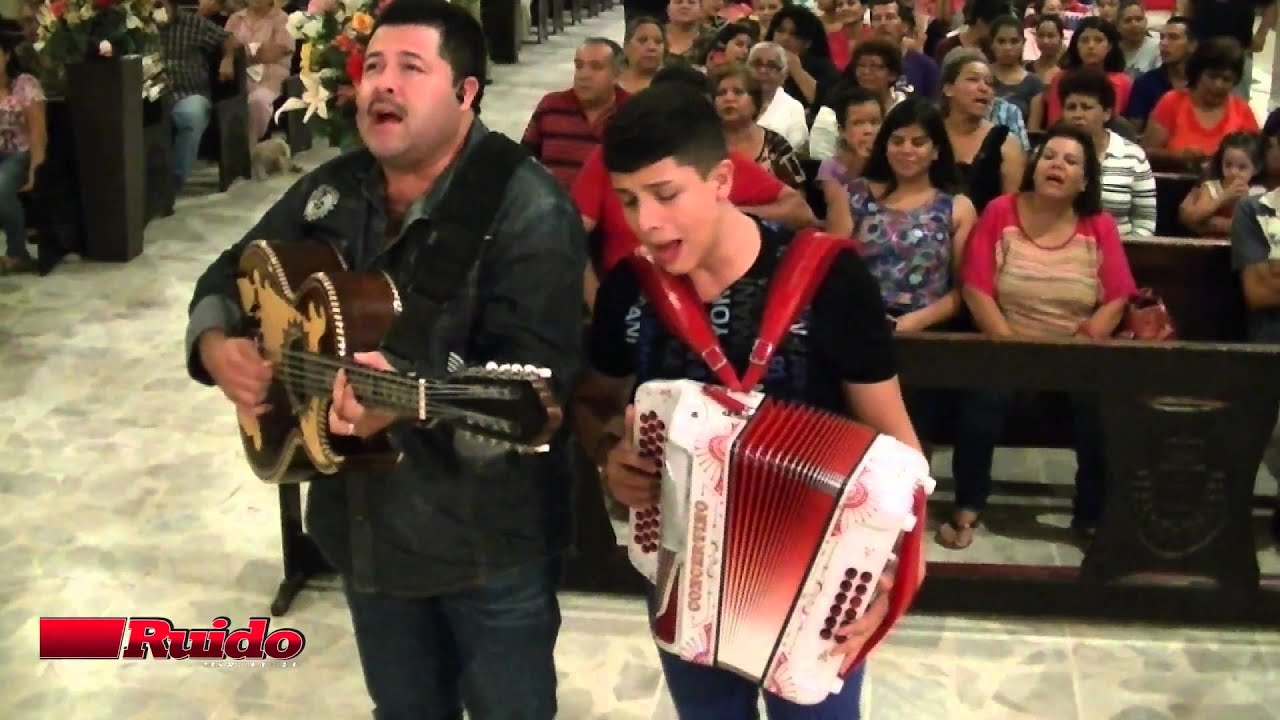Cornelio vega y su JR.  Mañanitas a Ntra. Sra. De la Merced