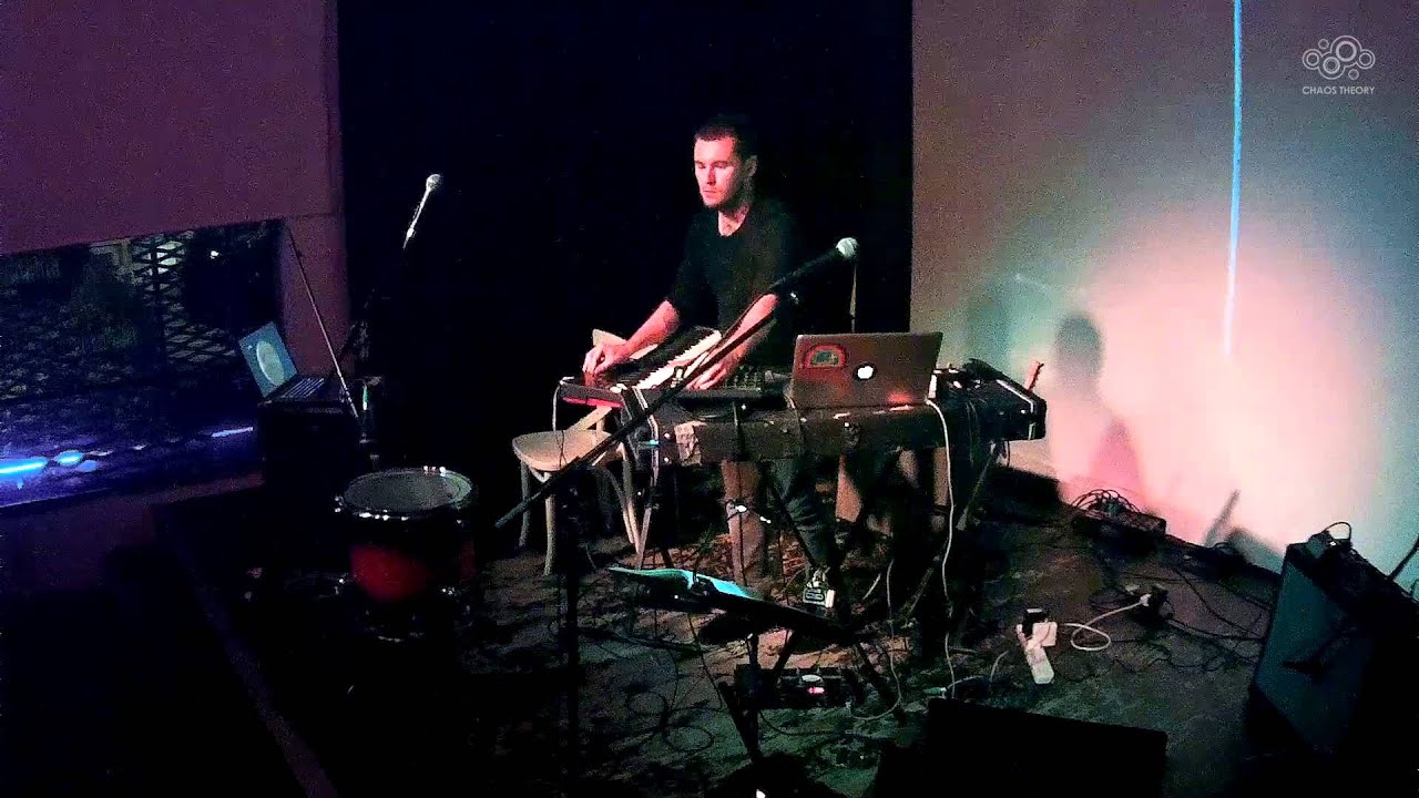 Thomas Ragsdale - Warning Mass (live at the Hackney Attic, London (October 2015)