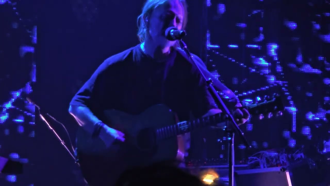 lucky - thom yorke auckland 3024