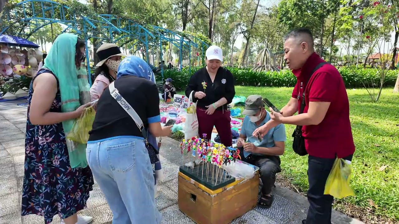 THỦY HOA VIÊN 