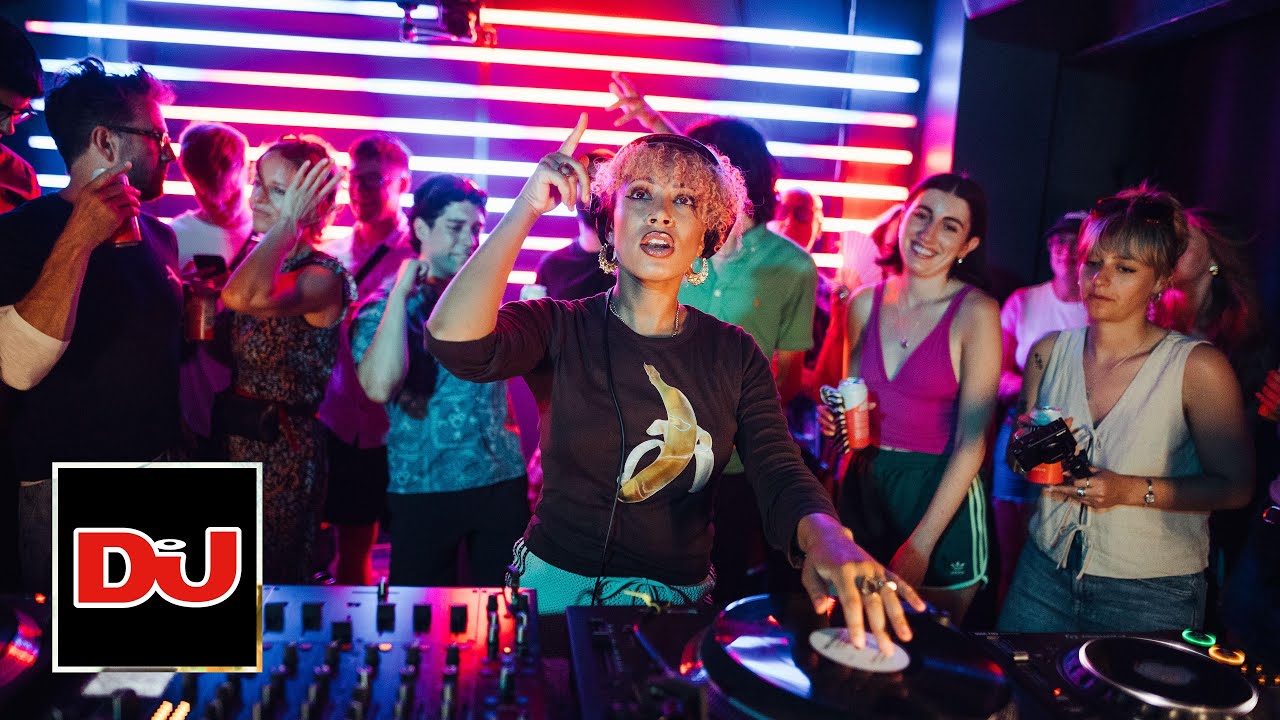 Eliza Rose House & UKG Vinyl DJ Set Live From DJ Mag HQ