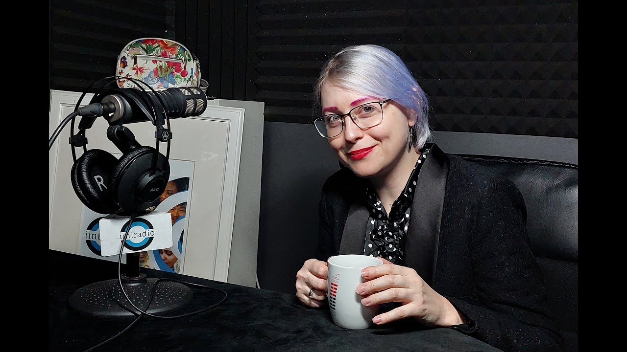 “Bold colors, deep meaning — this is the world of Kamila Wojciechowicz.” Part 1