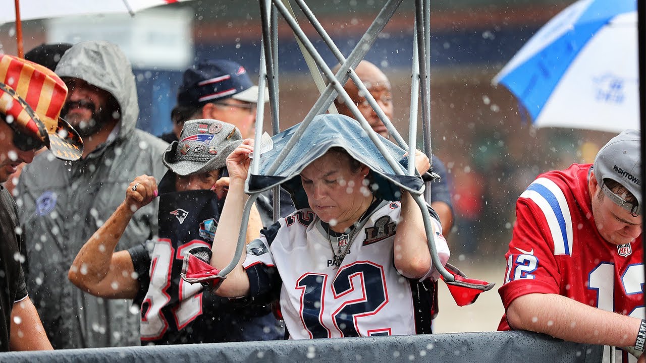 The SnowCap: Rain or Snow During the Patriots Game?