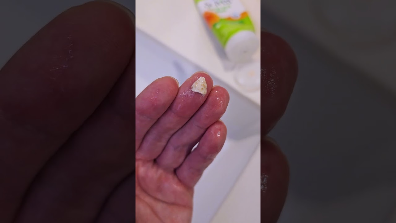 🤯 TRUTH About the St. Ives Apricot Scrub (Is It Too HARSH?)
