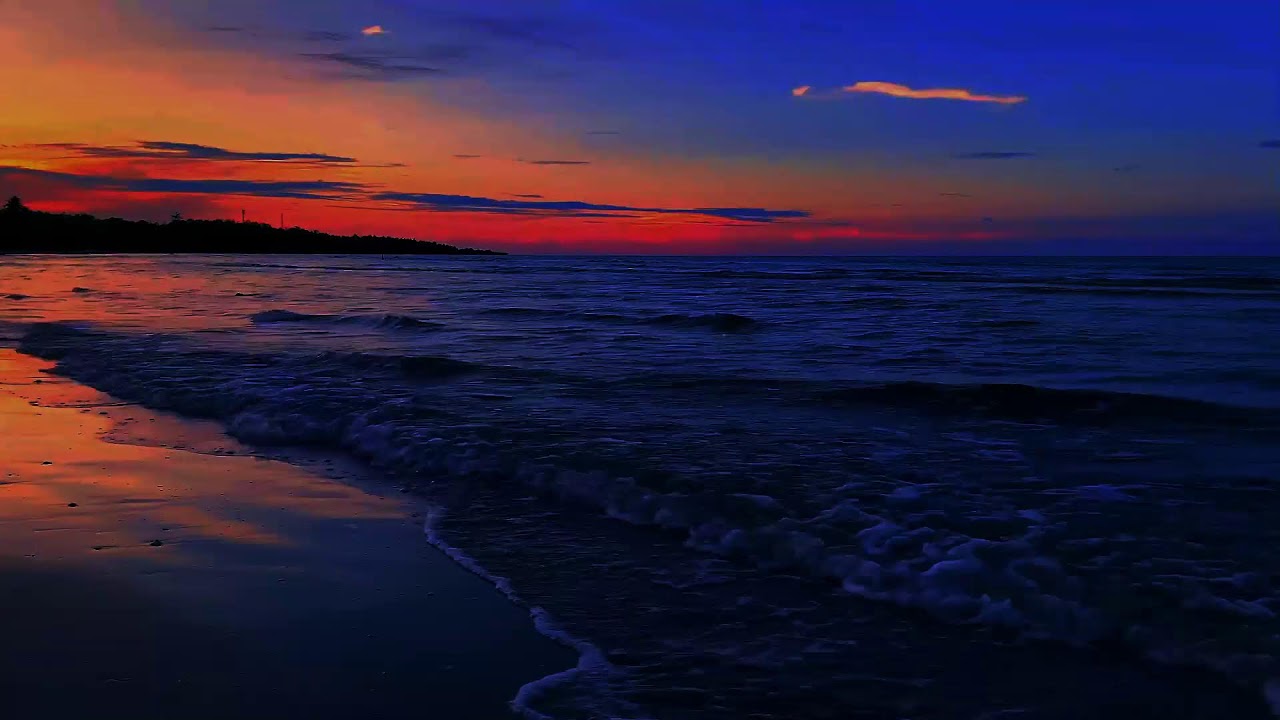 Sleep Background with Night Ocean | Gentle Ocean Waves