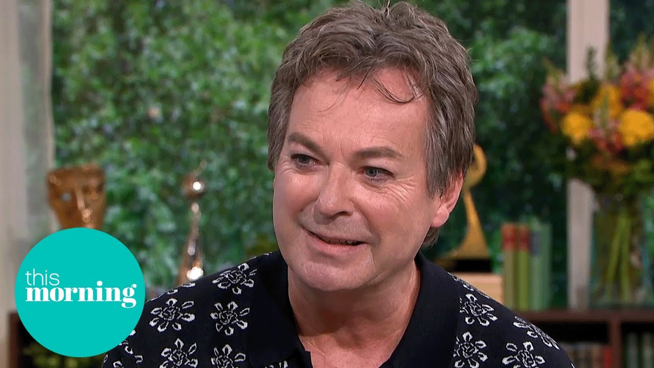 Comedian Julian Clary Packs His Bags & Heads Out On Tour! | This Morning