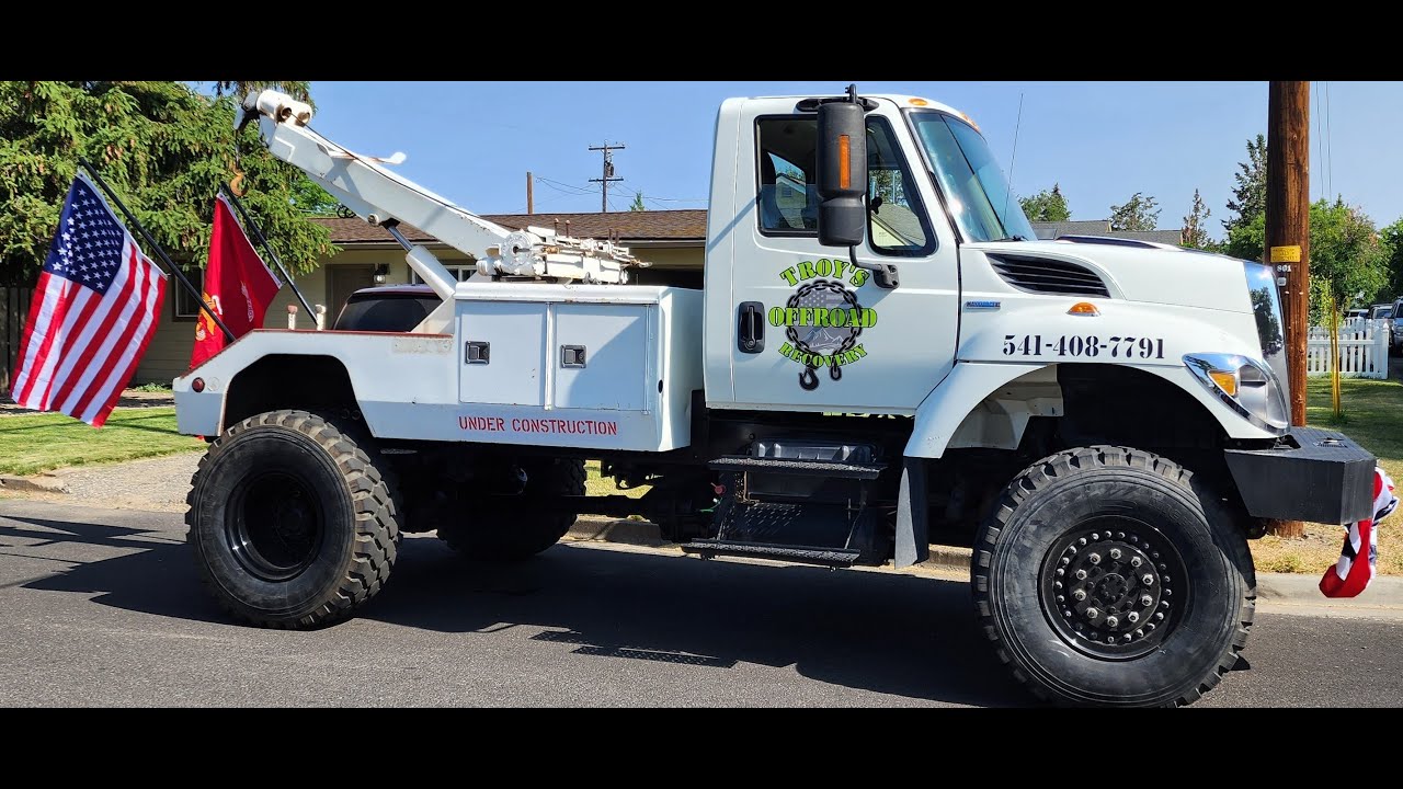 Finally getting the wrecker bed installed and headed to the Parade.