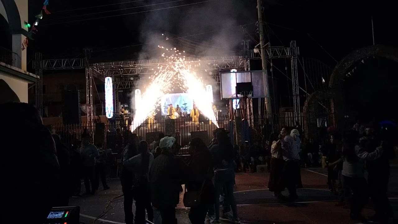 La Mera Ley - Maldito amor /San Sebastián Nopalera 