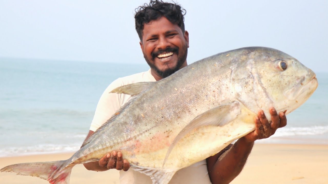 நடுக்கடலில் தூண்டில் போட்டு பாறை மீன் பிடிக்கும் நேரடி காட்சி