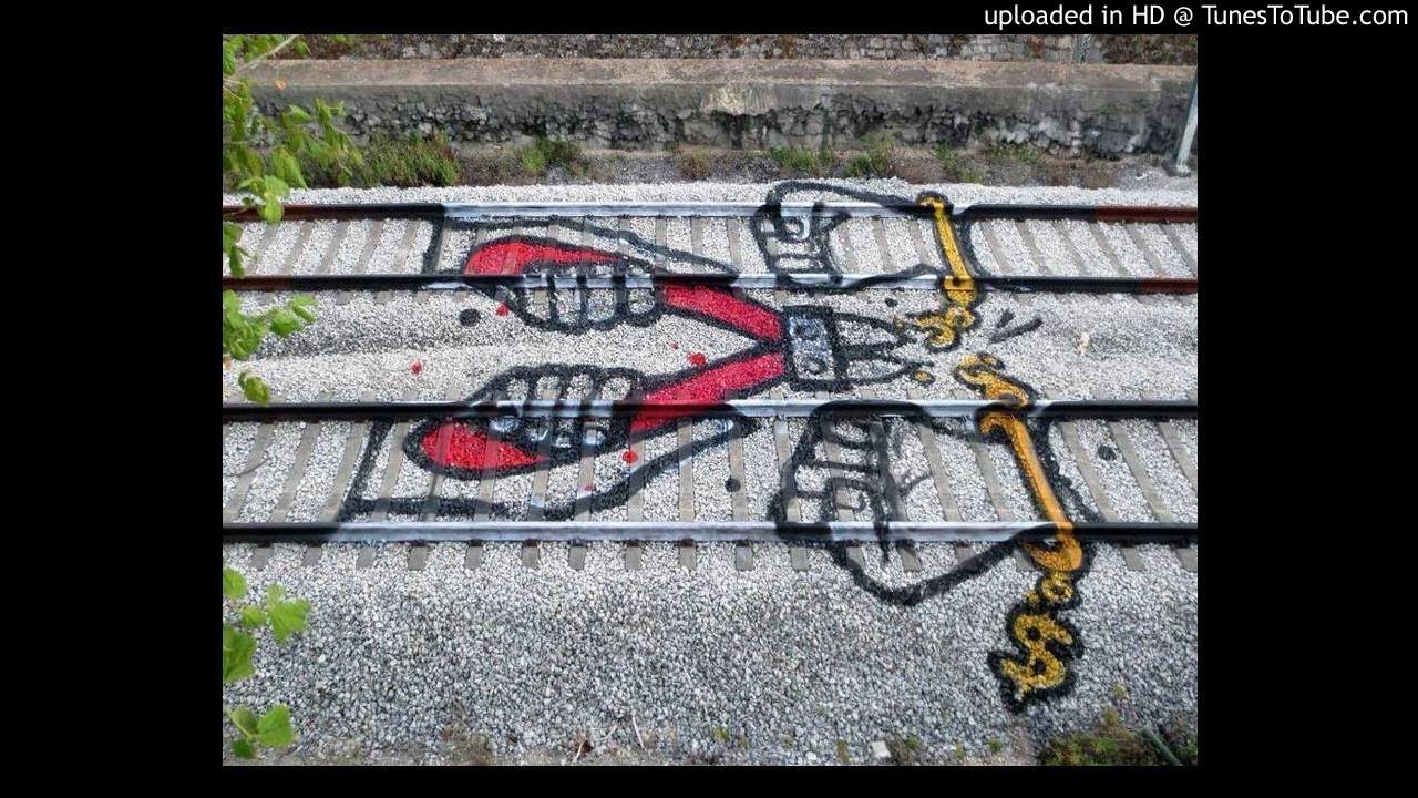 PABLO HASÉL y VALTONYC - VERDADES COMO PUÑOS CERRADOS