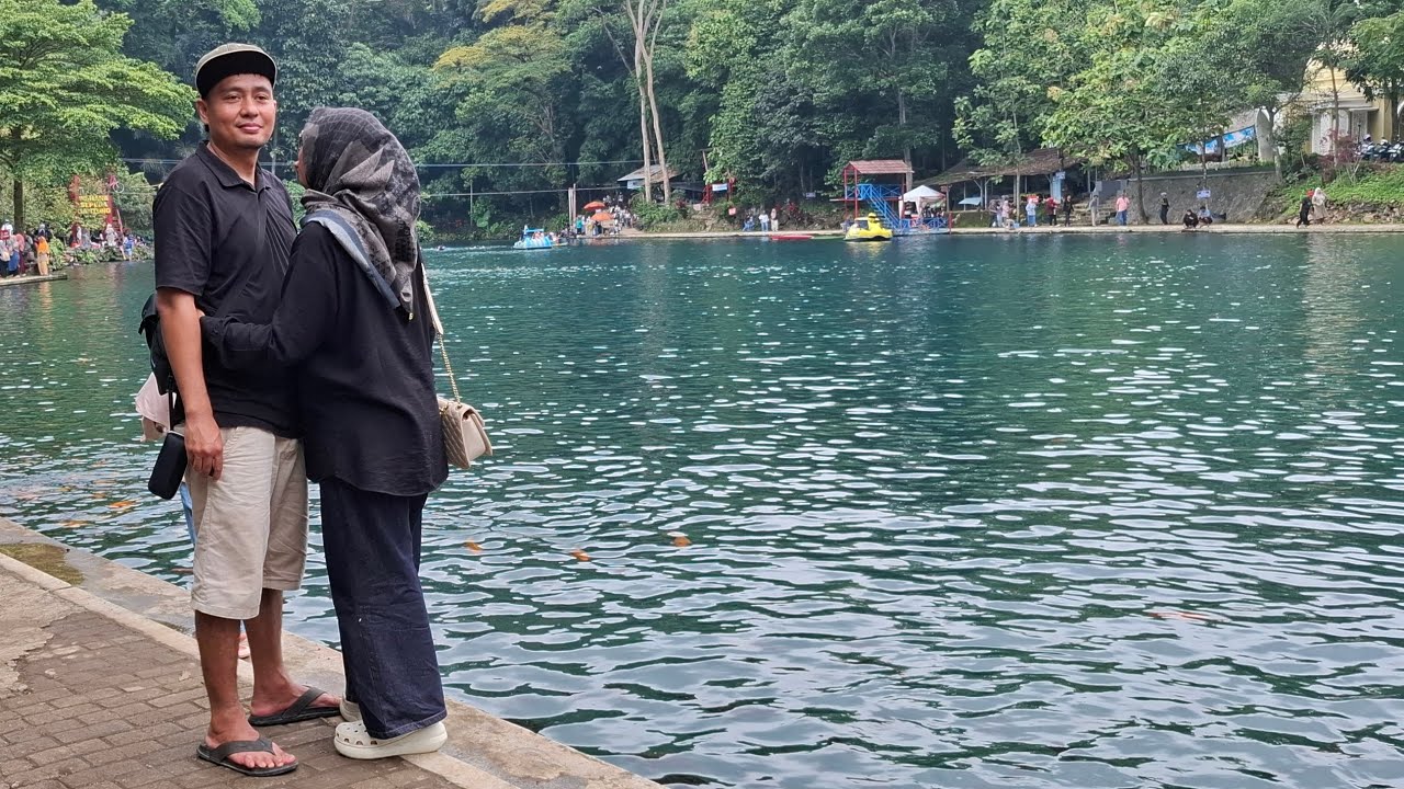 Situ Cipanten Majalengka Tempat Berenang Dengan Suasana Hutan