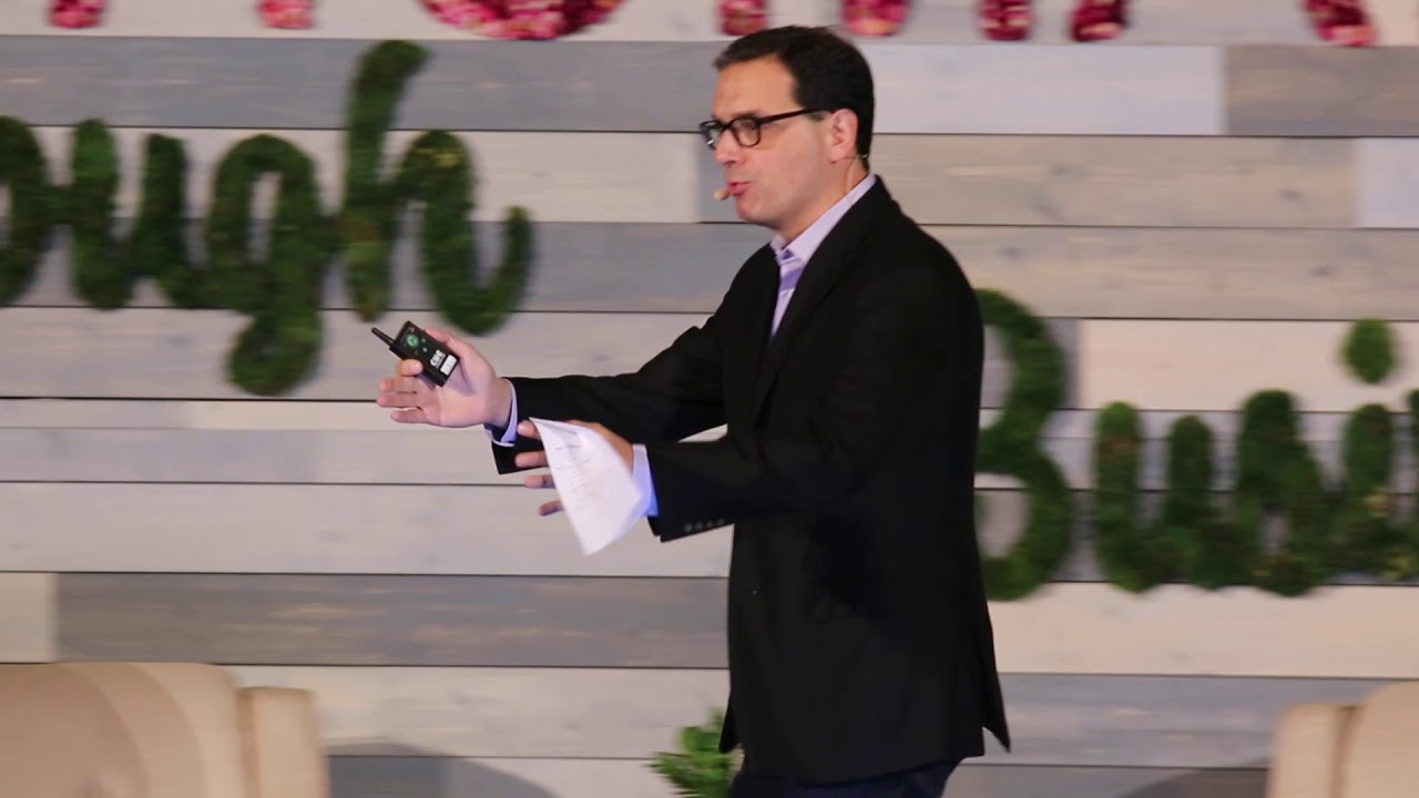 Daniel Pink, Author | Perfect Timing is a Science | 2017 CEO Summit