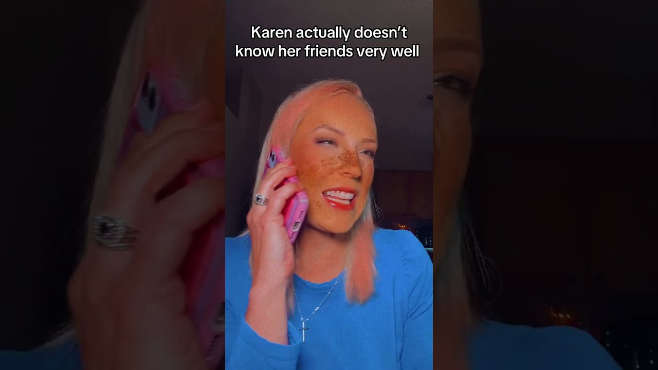 Karen doesn&rsquo;t know her friends very well 😒#restaurant #story #pov #karen #storytime 