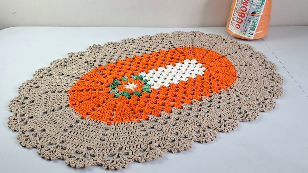 TAPETE REGINA / TAPETE OVAL COM BASE SUCESSO DO MOMENTO POR @Ateliênanaecroche  #1 