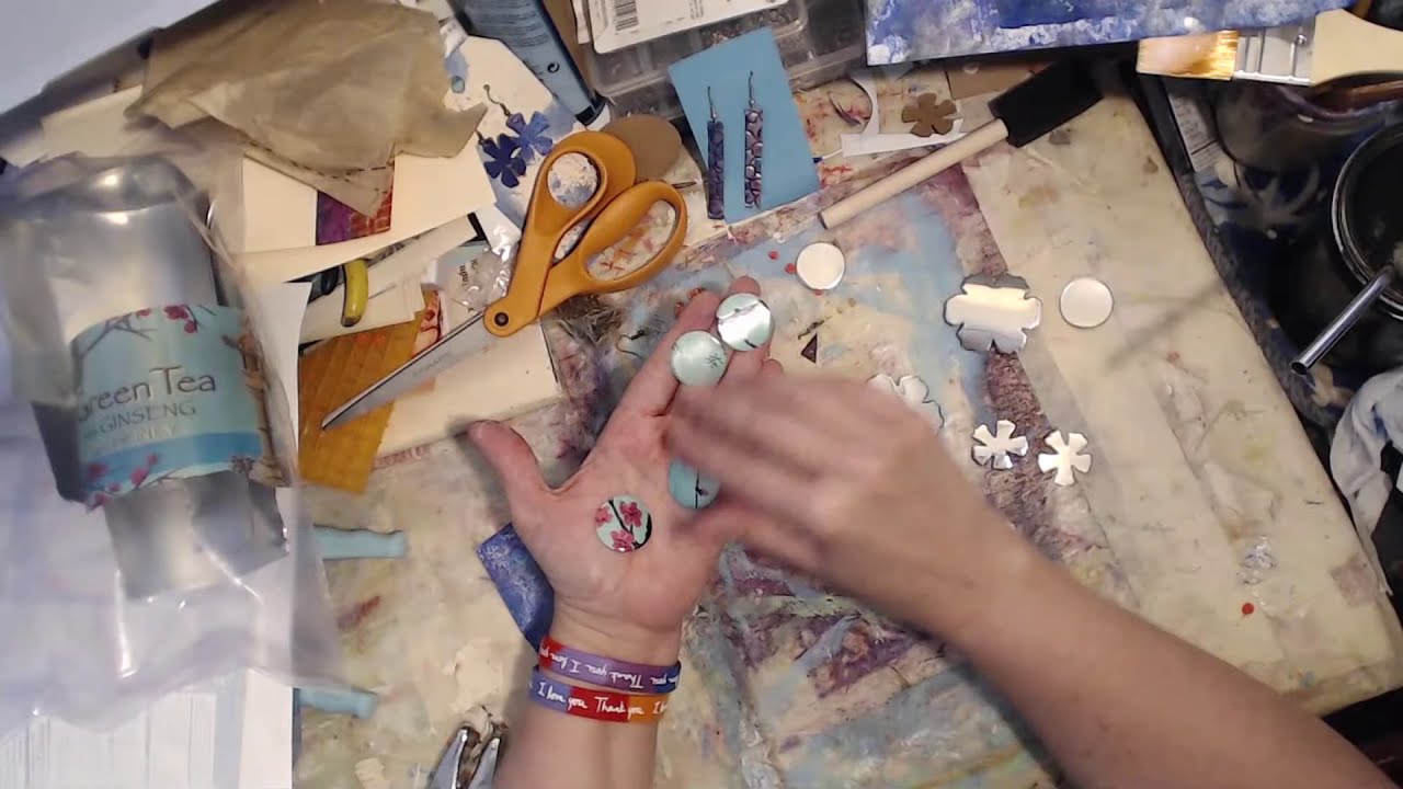 #time4art Making Soda Can & Paper Earrings