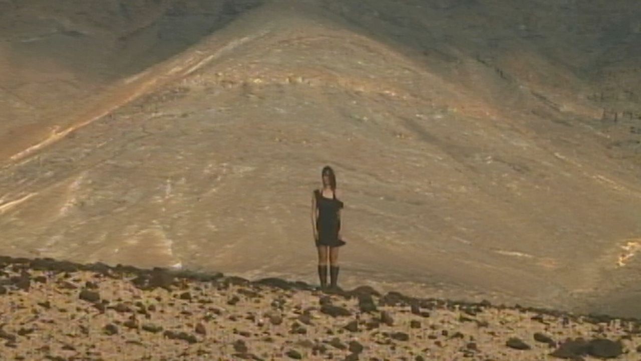Lucie Frank - Racehorse (Official Video)