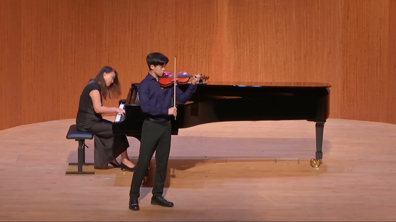 Mendelssohn Violin Concerto in E minor, third movement.