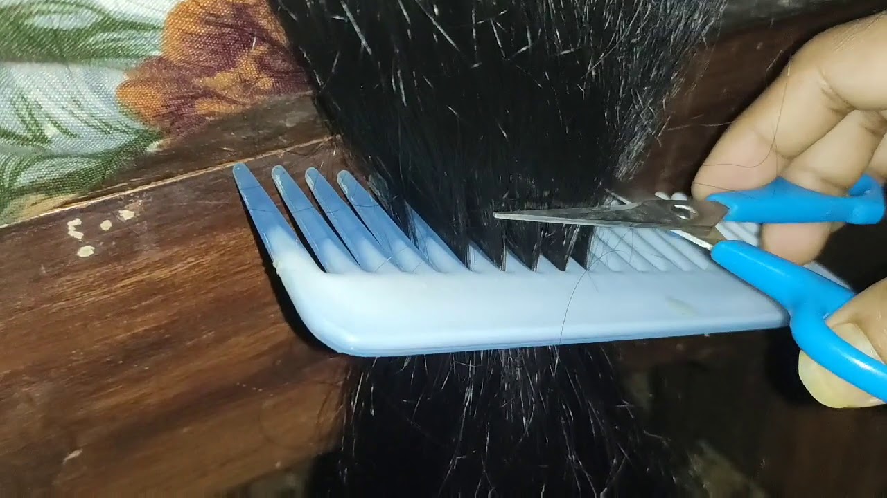 Scissor play with long hair. Long hair play.