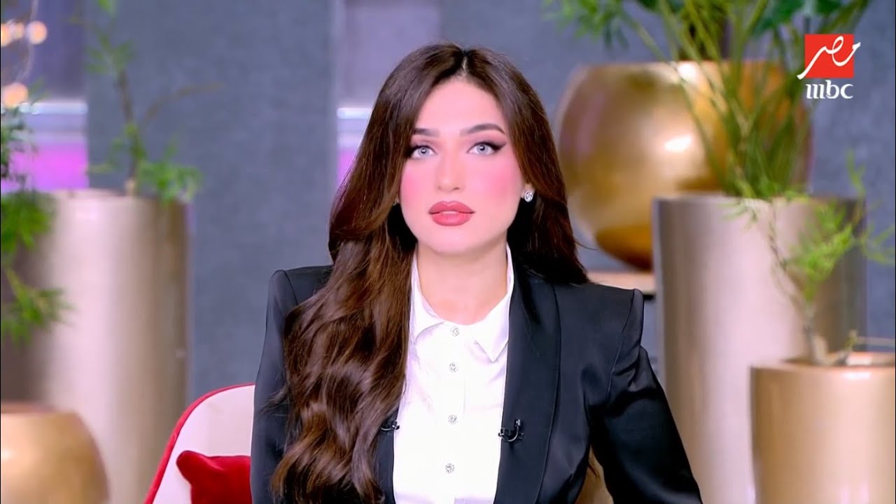 ياسمين عز تدافع عن النائبة يارا عزت: مخارج ألفاظ إيه اللي بتتكلموا عنها.. هي مذيعة ولا مدرسة عربي!؟
