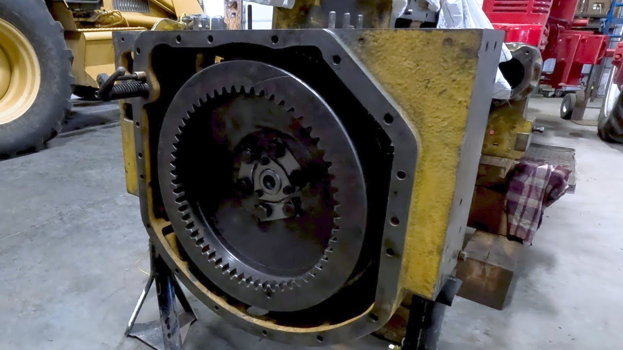 Flywheel, pilot bearing & bellhousing install 1939 Caterpillar D4 