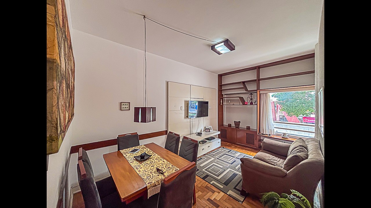 Higienópolis | 2 dormitórios | Piso Taco | Janelões | 1 vaga | 72m²