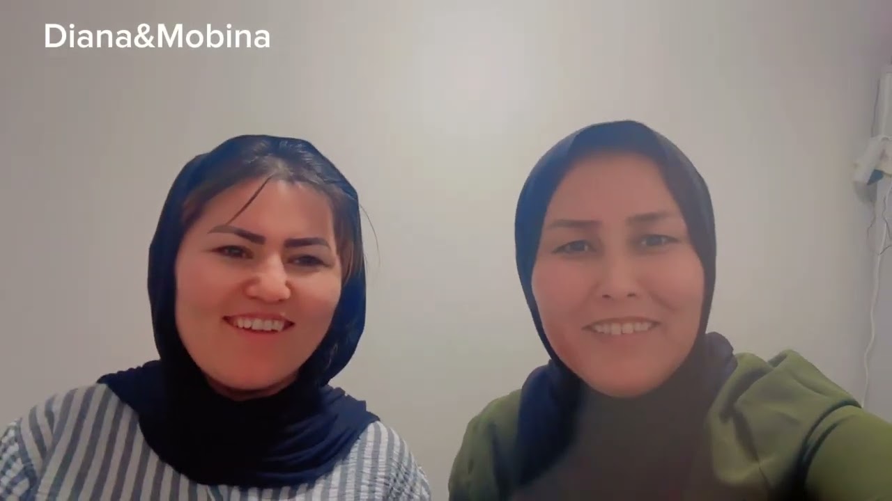 برنامه کامنت خوانی وخواندن یک دوبیتی هزاره گی دوستان عزیز لطفا حمایت یادتان نره ممنون ازتک تک تان