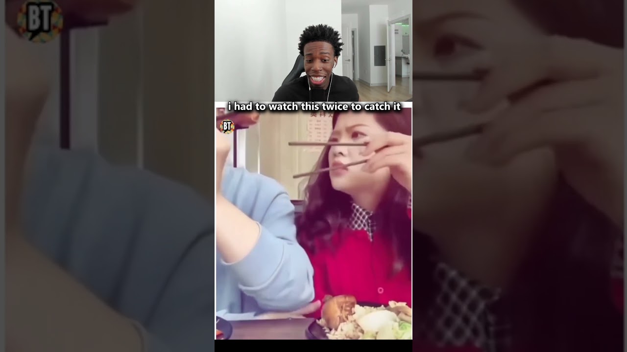 Мне пришлось посмотреть это дважды, чтобы заметить.