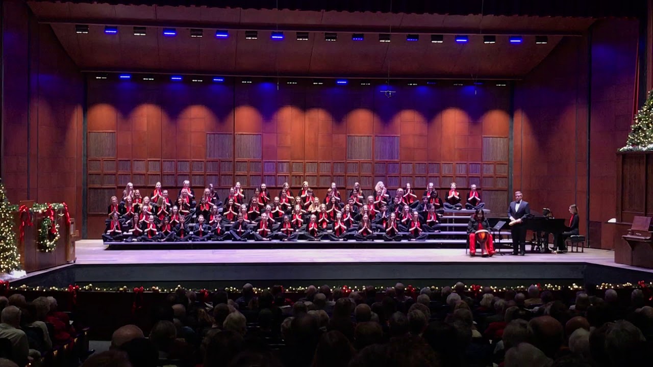 Wau Bulan,  By: Tracy Wong - Performed by Bel Canto